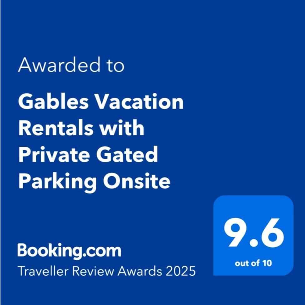 Gables Vacation Rentals With Private Gated Parking Onsite Knockpatrick Dış mekan fotoğraf